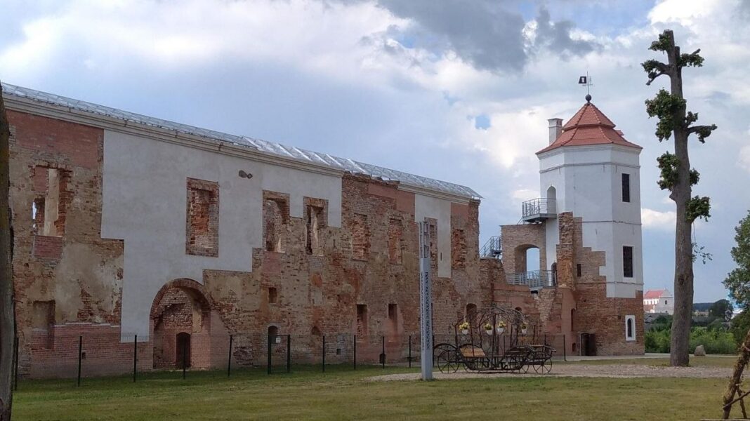 Белая Русь, которую вы не знали: мистика, дикая красота и тайны в центре Европы